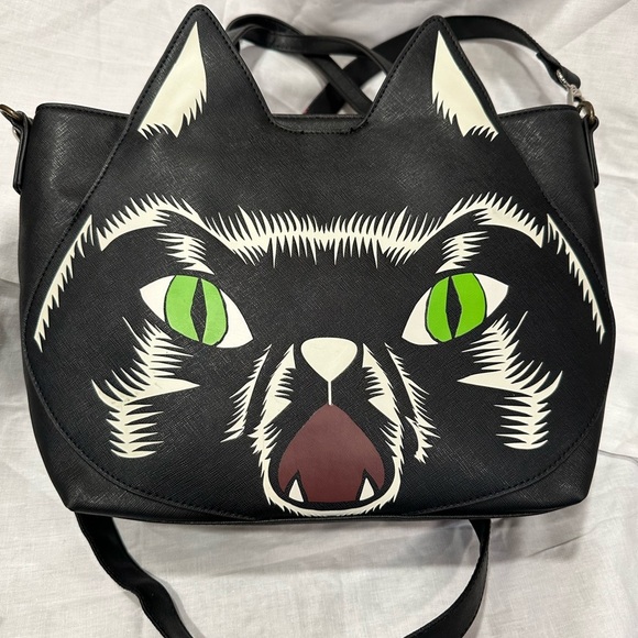 Loungefly Hocus Pocus Binx Purse Tote Crossbody Bag Disney Black Cat NWOT Witch​